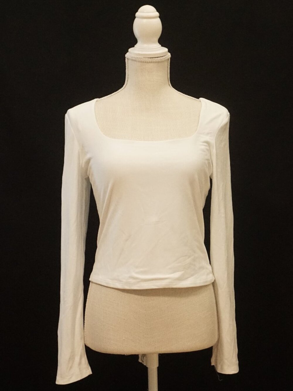 Olive & Oak White Long Sleeve Fitted Square Neck Stretchy Tee Women’s Large